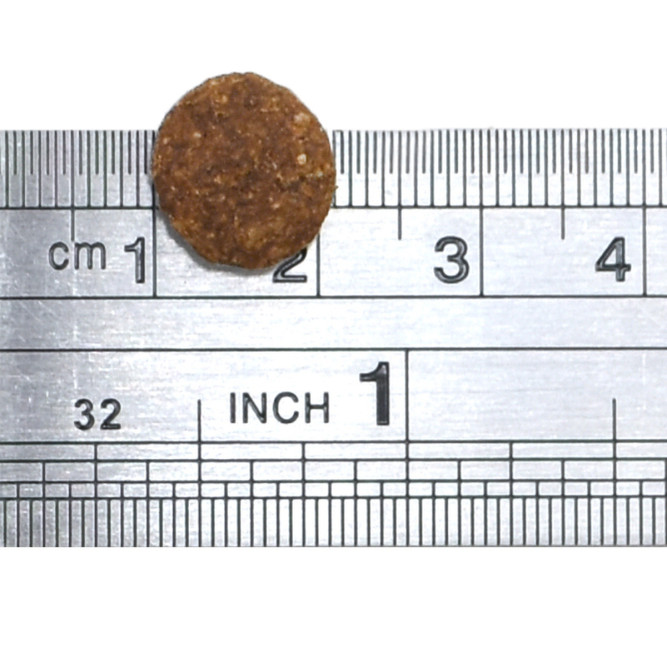 Ultra полнорационный сухой корм для взрослых стерилизованных кошек и кастрированных котов, с рыбой - 3 кг