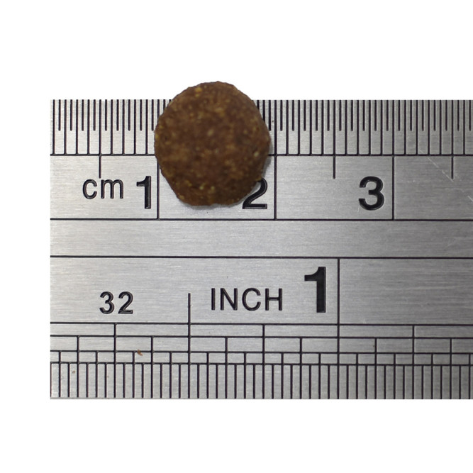 Ultra полнорационный сухой корм для взрослых стерилизованных кошек и кастрированных котов, с рыбой - 3 кг