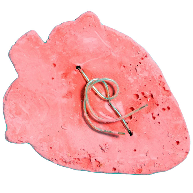 Bambini Pets минеральный камень для птиц Клубничка