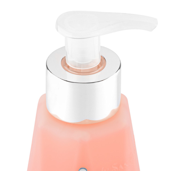 Iv San Bernard ISB The Best Line Andromeda шампунь для выпадающей шерсти и чувствительной кожи с экстрактом шиповника - 550 мл