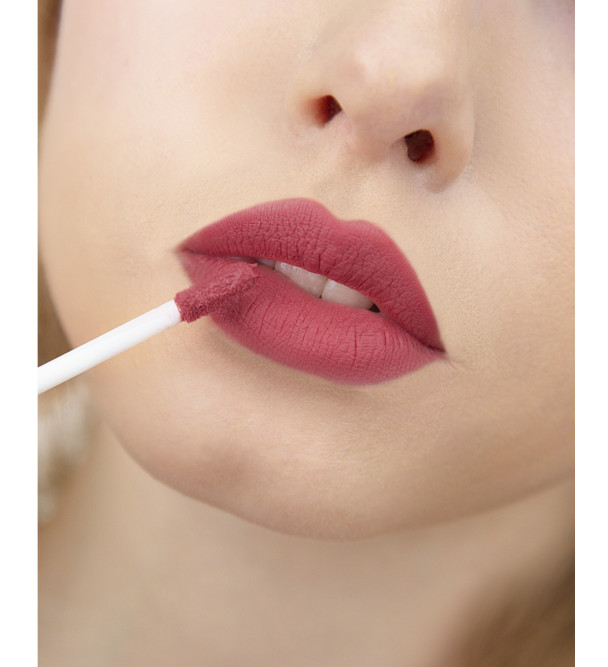 LUXVISAGE блеск для губ PIN UP Ultra Matt, тон 34 Vintage rose