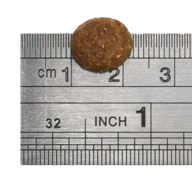 Ultra полнорационный сухой корм для взроcлых кошек, с курицей - 1,5 кг